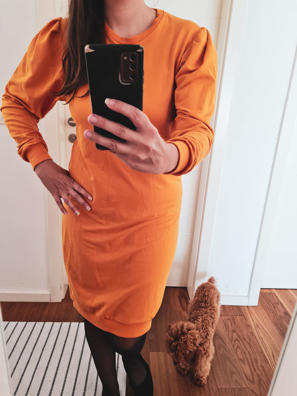 Ženska obleka / tunika